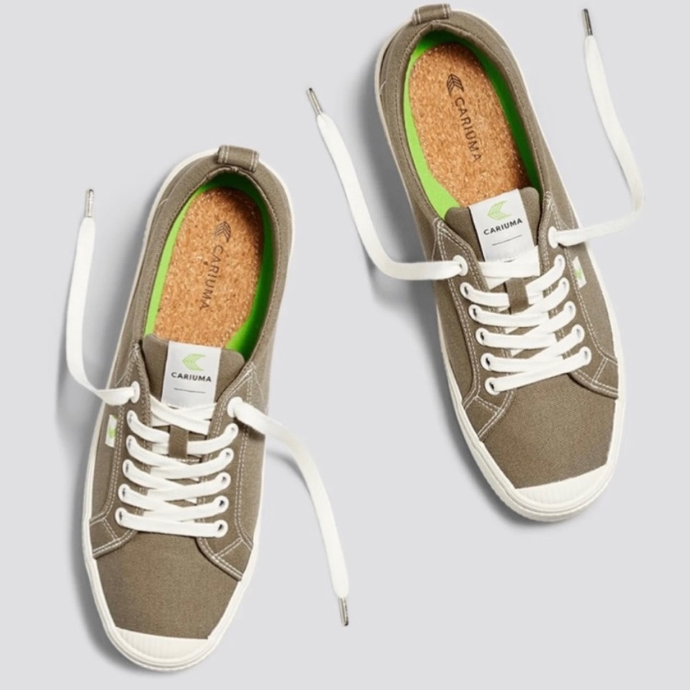 Cariuma OCA Low Top Washed Burn Sand Canvas Contrast Thread Sneaker